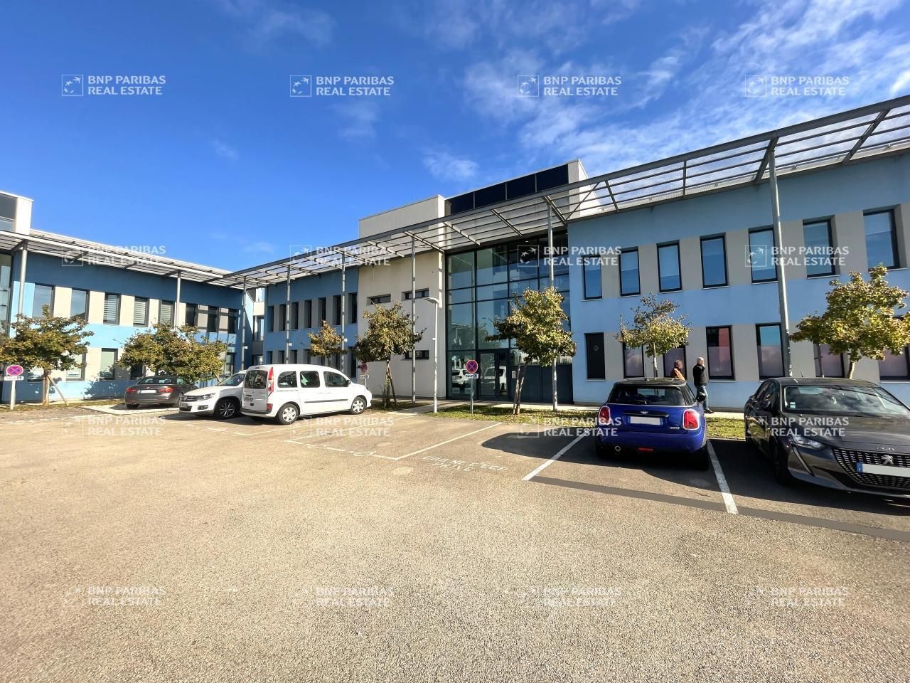 80 m² pour ce bureaux en location à Dijon