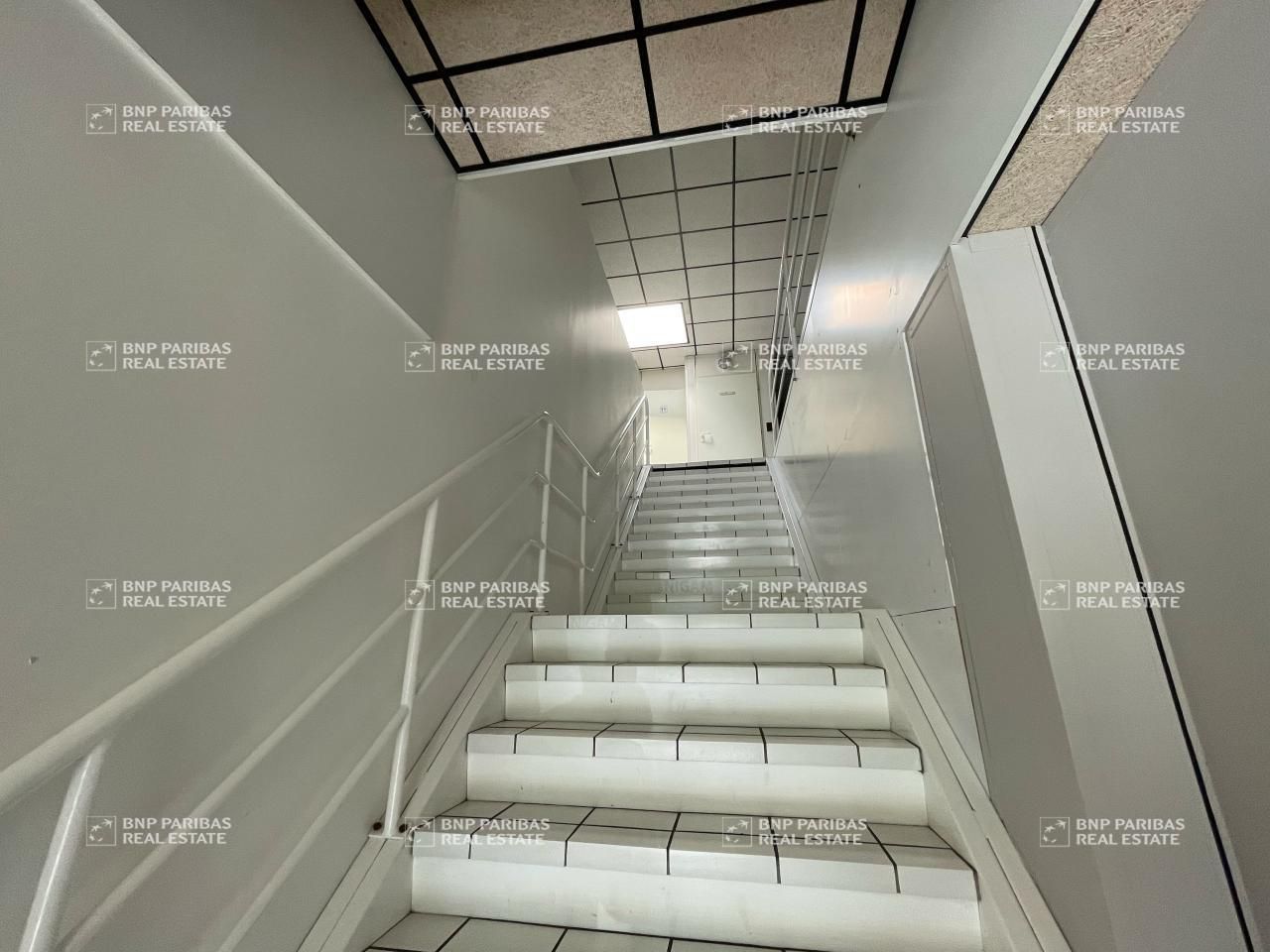 150 m² pour ce bureaux en location à Saint-martin-le-vinoux