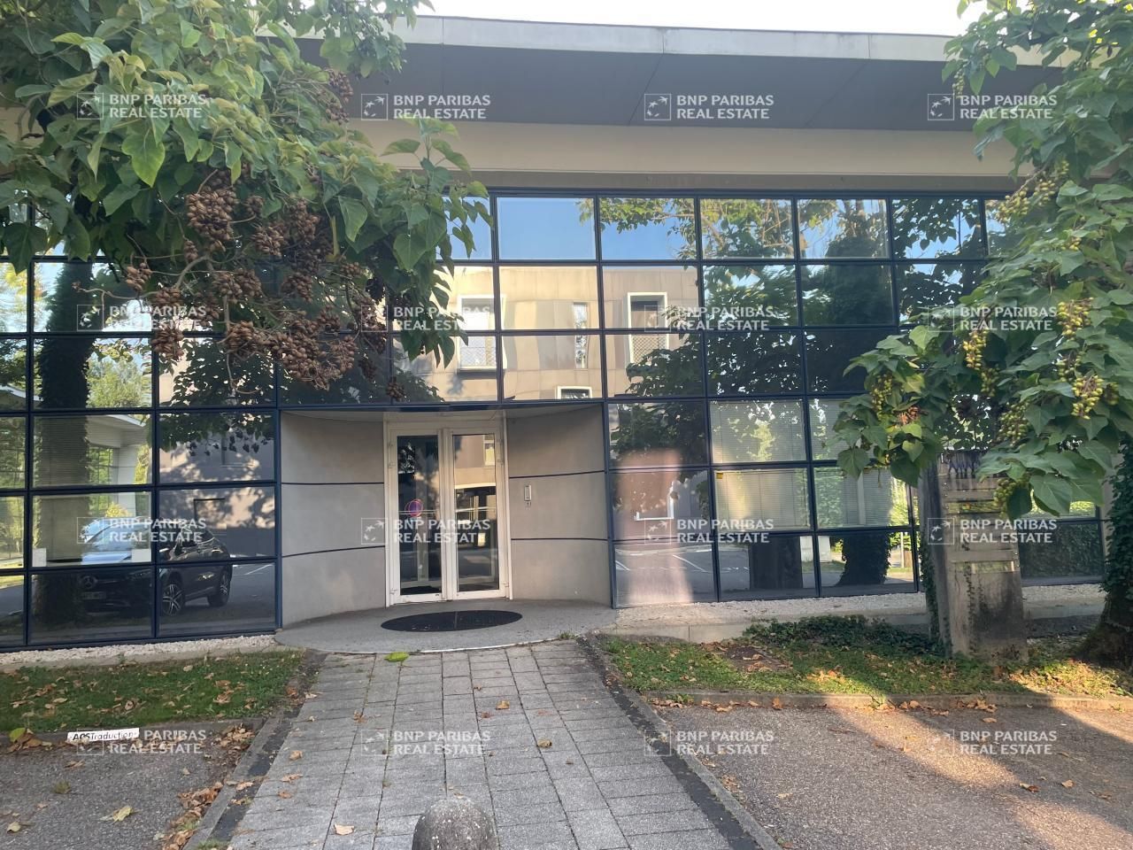 134 m² pour ce bureaux en vente à Meylan