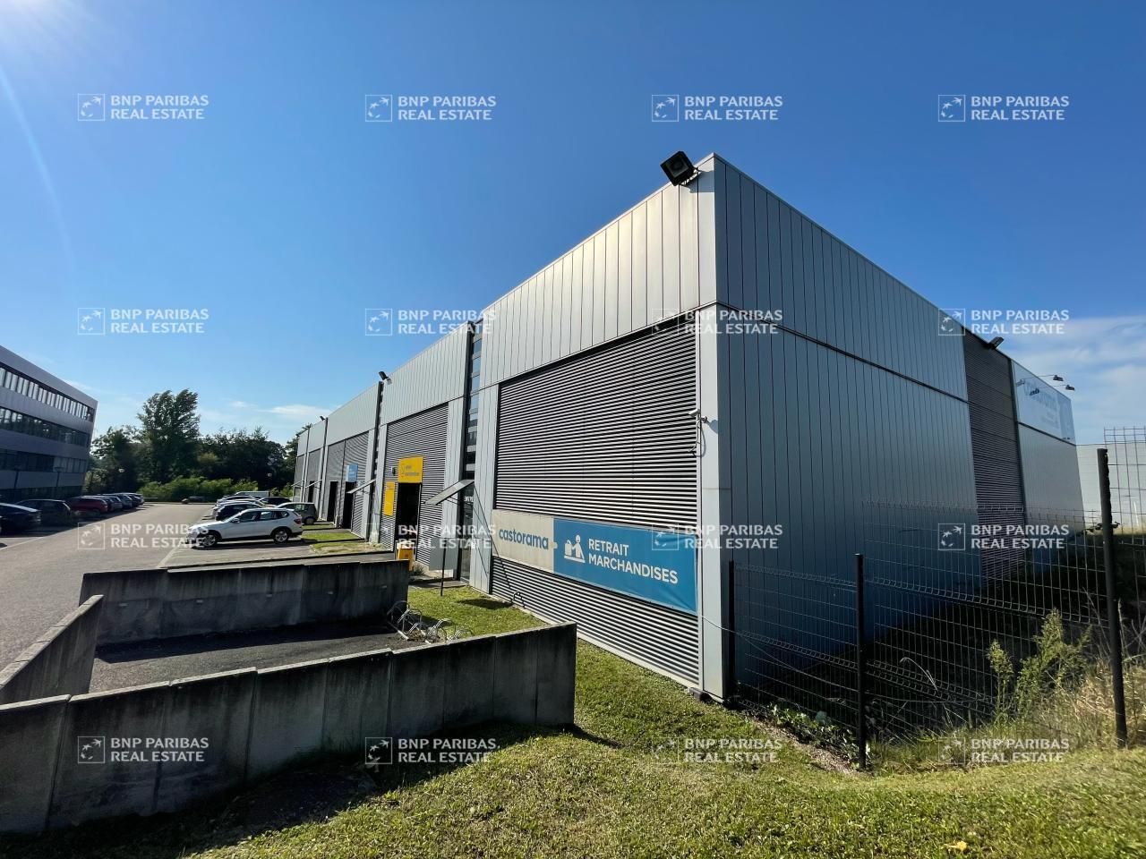 1827 m² pour ce activité en location à Mundolsheim