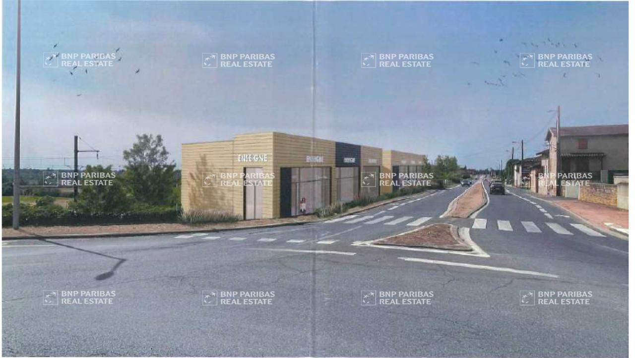 581.97 m² pour ce activité en location à Limas