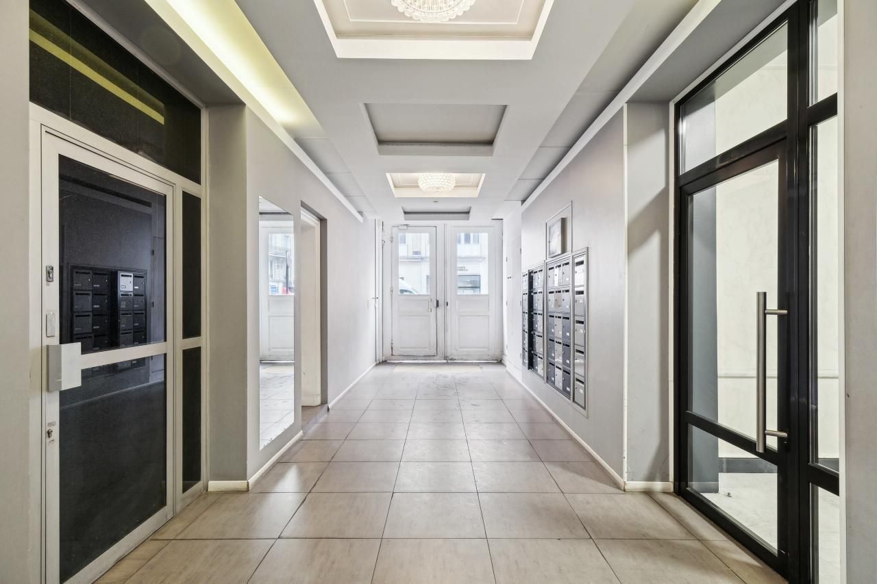 194.7 m² pour ce bureaux en location à Paris