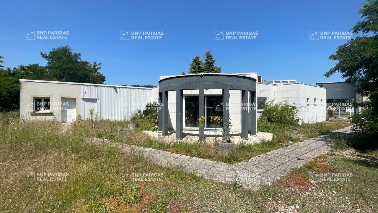 301.54 m² pour ce bureaux en vente à Custines