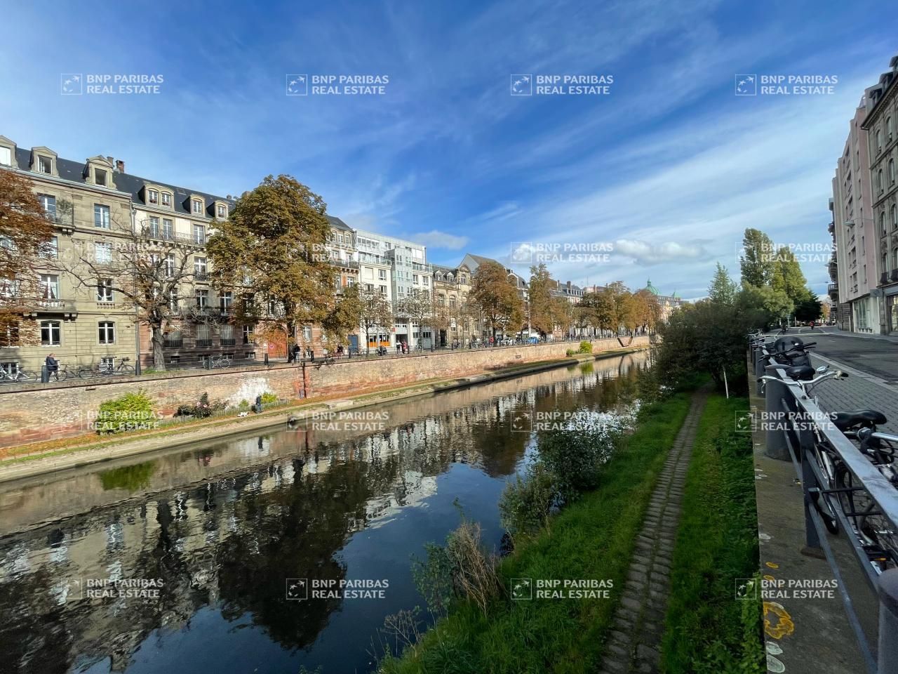 Location Bureaux 158.38 m² non divisibles 67000 Strasbourg