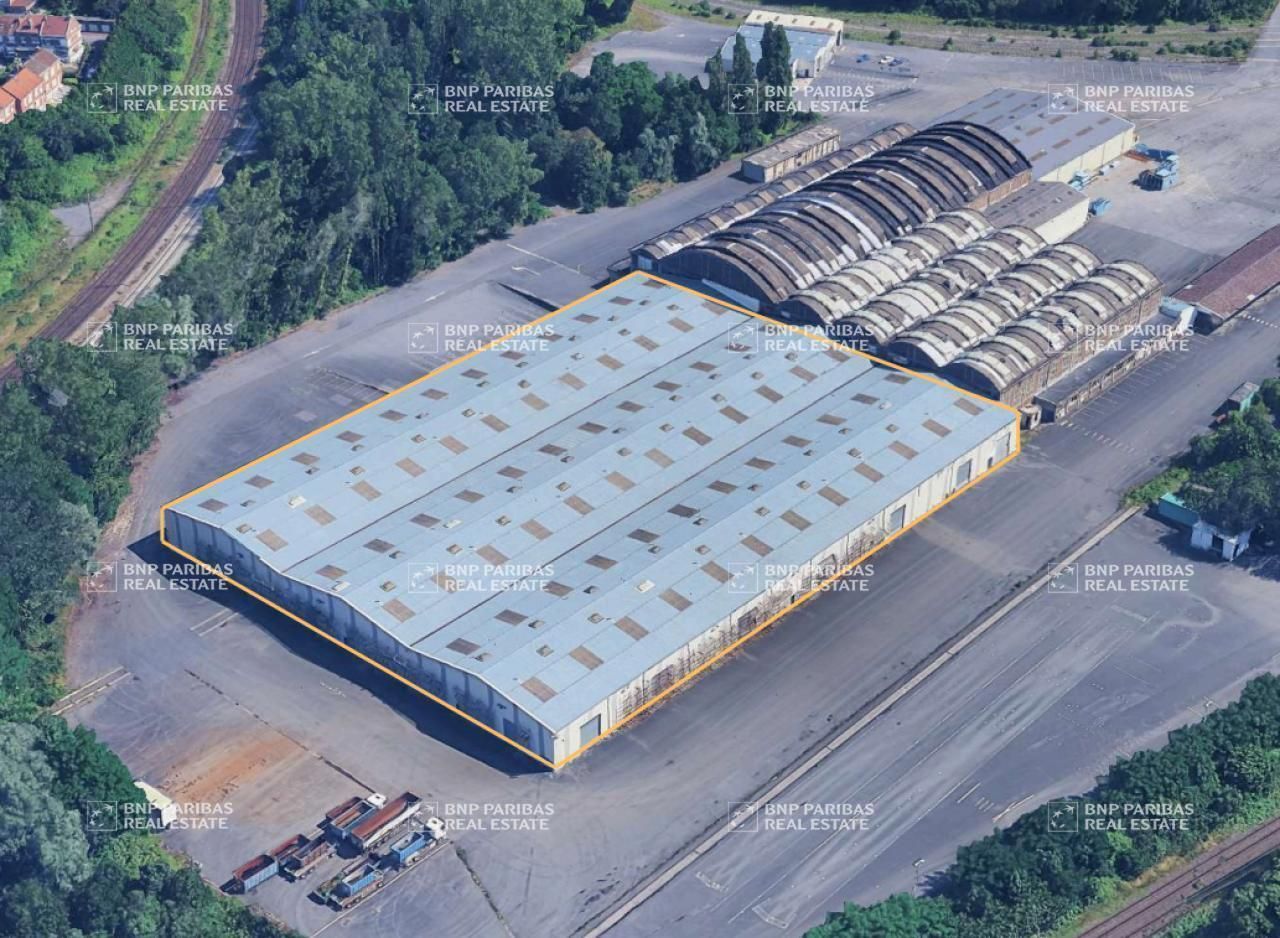 11760 m² pour ce activité en vente à Sin-le-noble