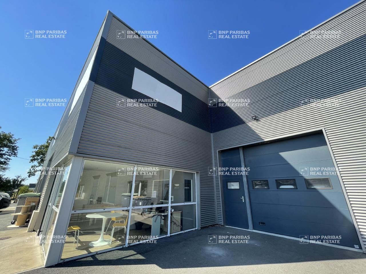 Location Activité 270 m² non divisibles 35740 Pace