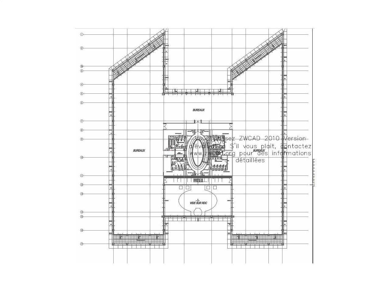 2318 m² pour ce bureaux en location à Roissy en france