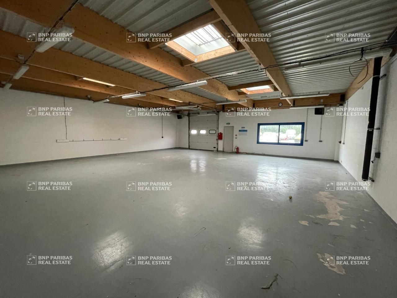 316 m² pour ce pme-pmi en location à Croissy-beaubourg