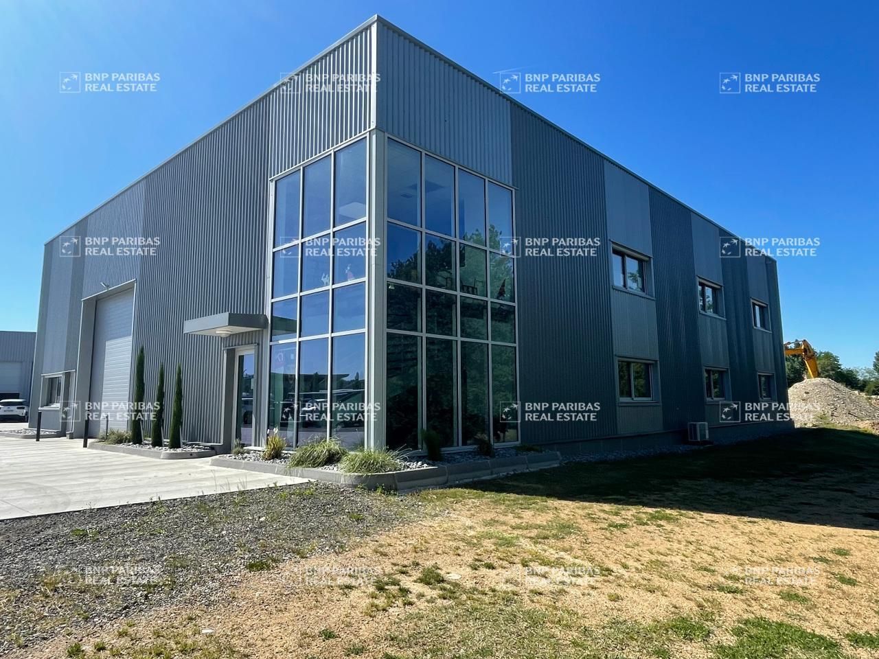 Location Activité 620 m² non divisibles 69390 Vourles