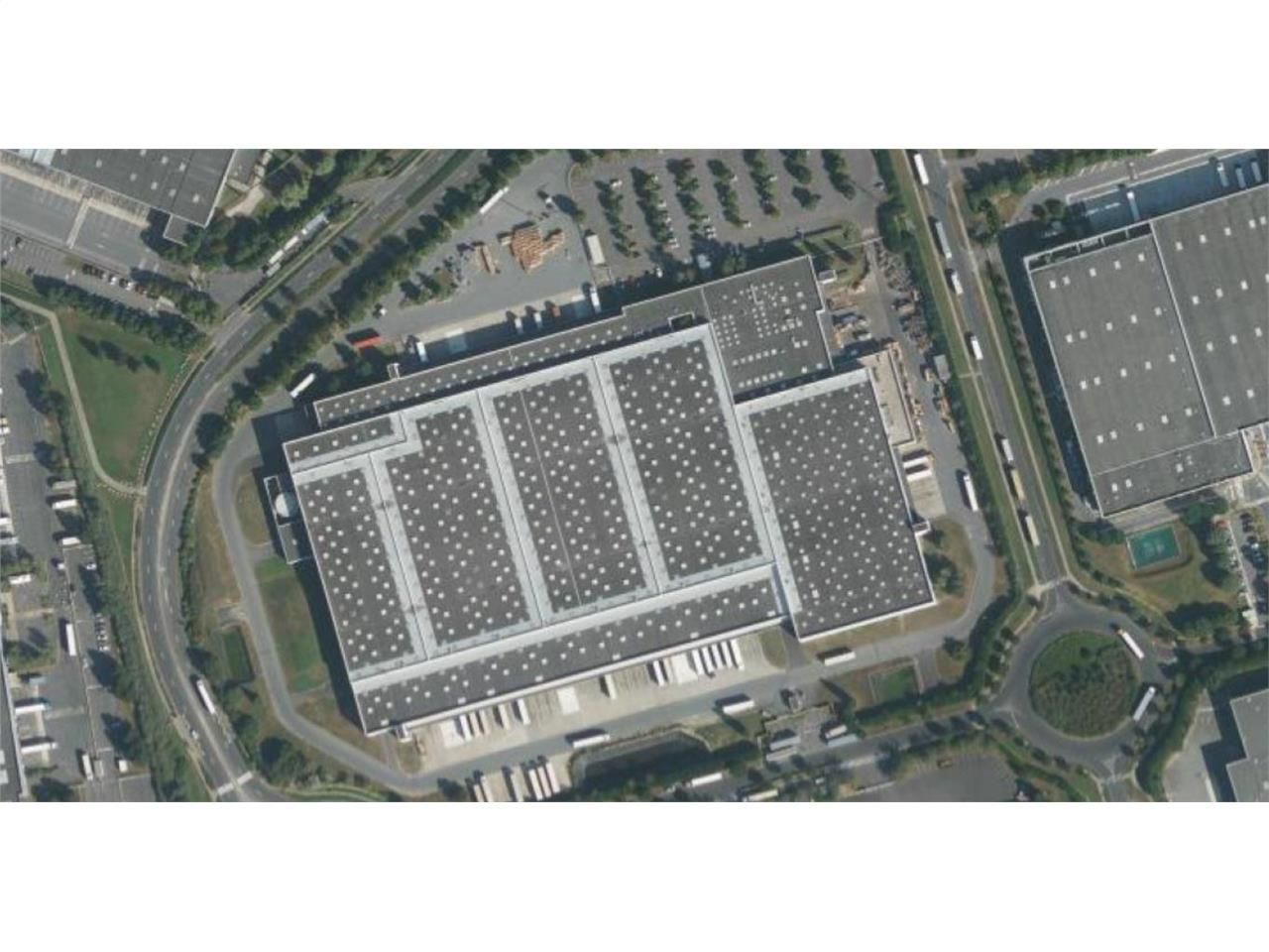 Location Entrepôts classe A 41918 m² non divisibles 77380 Combs-la-ville