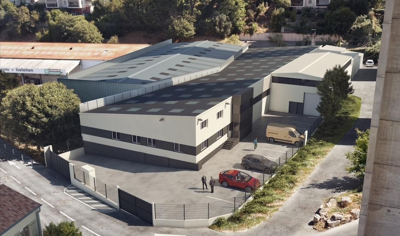 1680 m² pour ce activité en location à La trinité