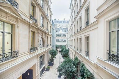 Location Bureaux 2916 m² divisibles 75010 Paris