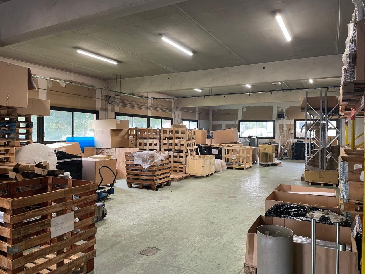 1139.6 m² pour ce activité en vente à Neuilly plaisance