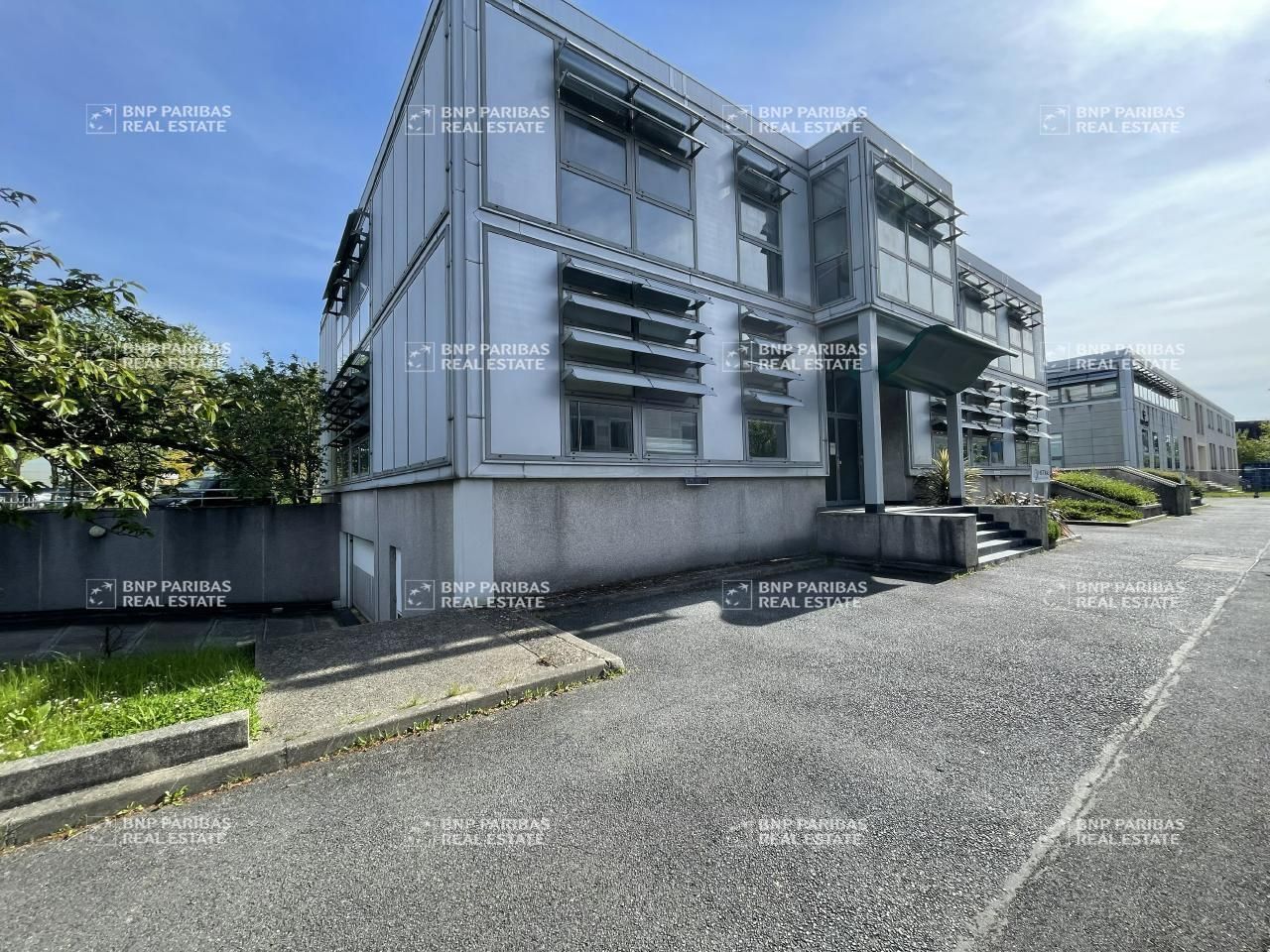 Location Activité 725 m² divisibles 94370 Sucy-en-brie