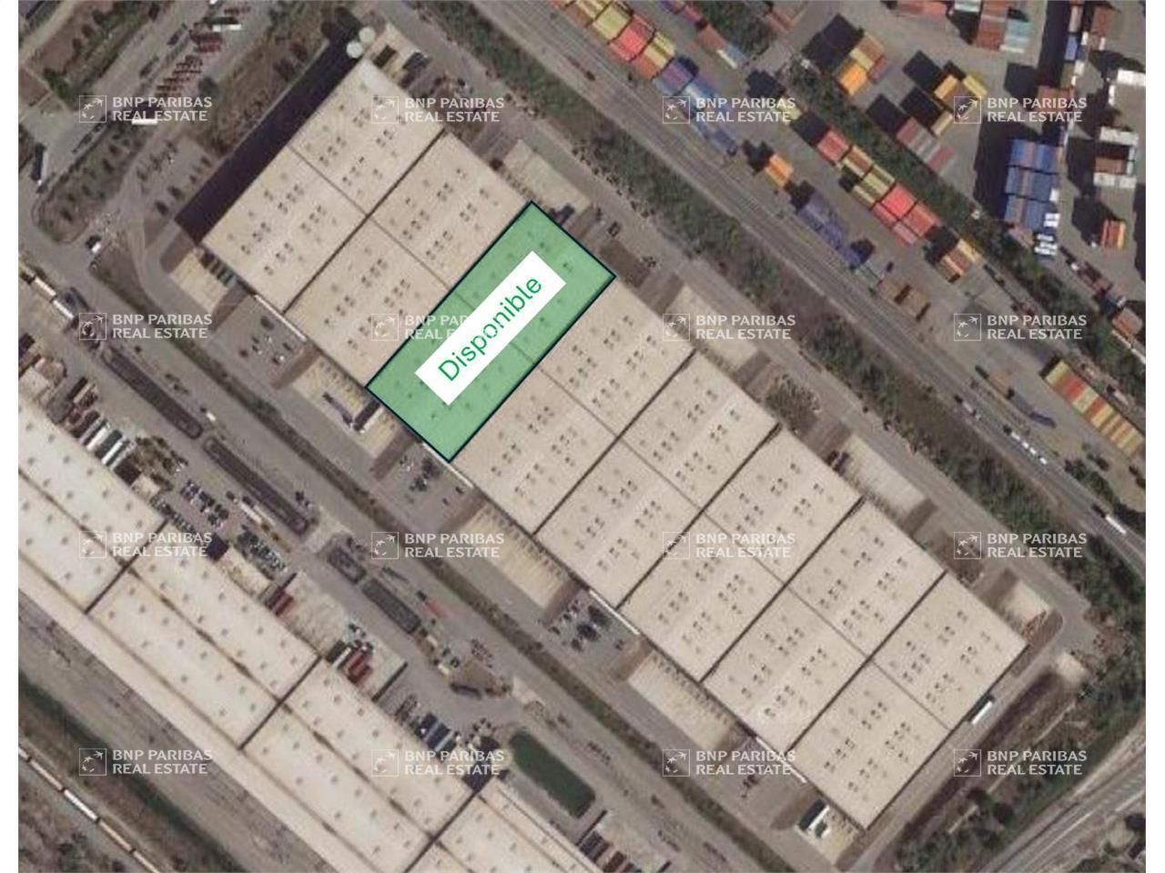 6236 m² pour cetentrepôts classe a en location à Port-saint-louis-du-rhône