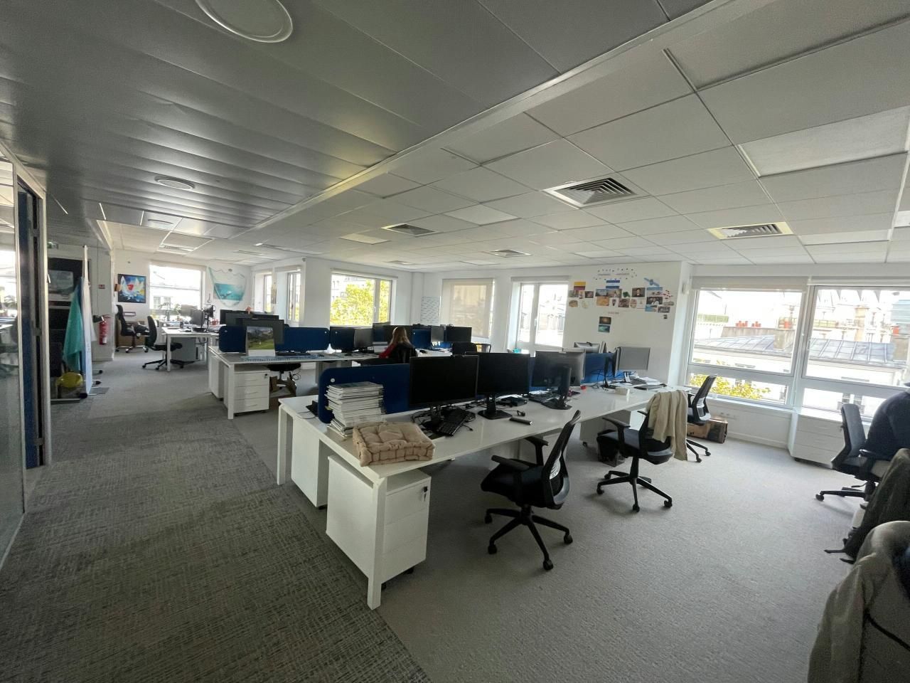 792 m² pour ce bureaux en location à Paris