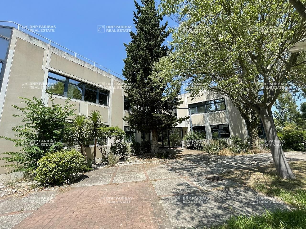 Vente Bureaux 1032 m² non divisibles 13290 Aix-en-provence