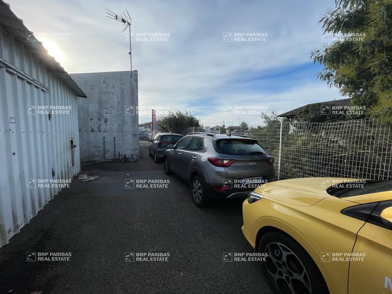 800 m² pour ce activité en location à La teste-de-buch