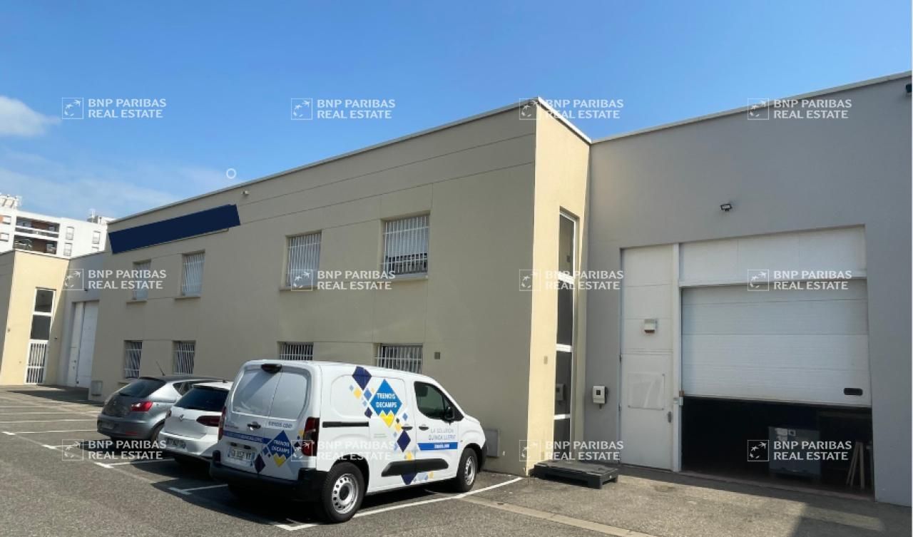 Location Activité 966 m² non divisibles 69007 Lyon