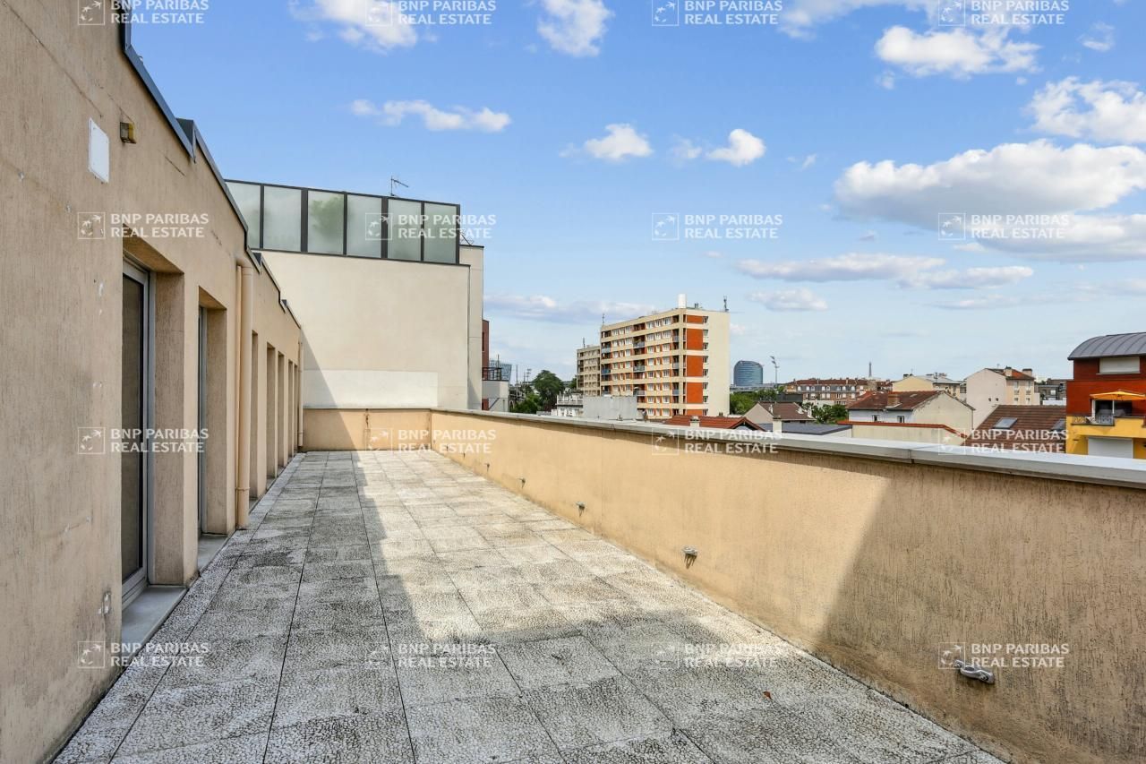 377 m² pour ce bureaux en location à Issy-les-moulineaux