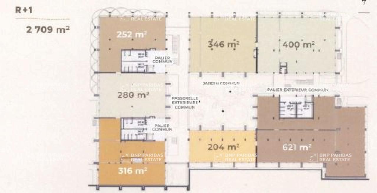 6620 m² pour ce bureaux en location à Valbonne