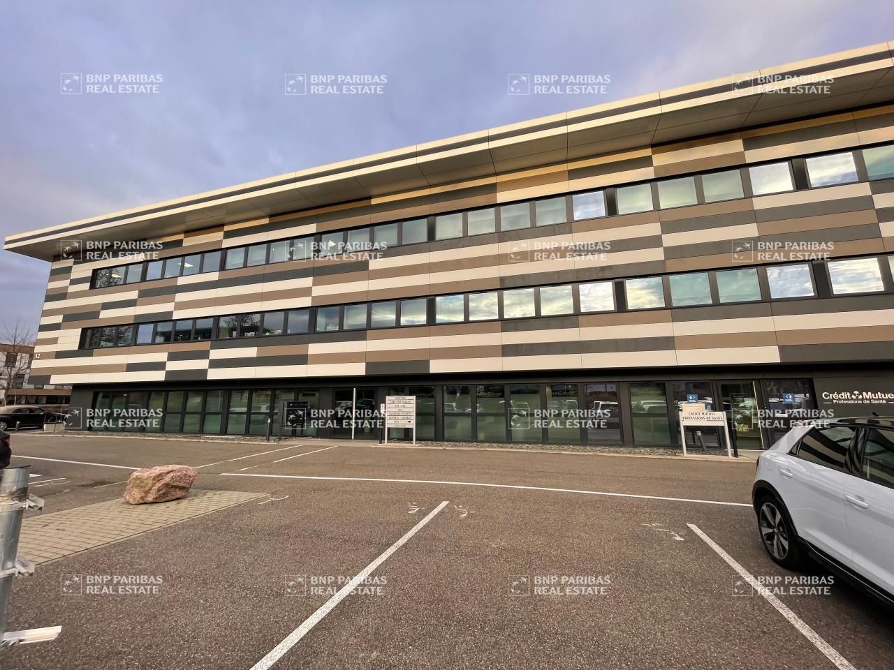 172.5 m² pour ce bureaux en vente à Schiltigheim