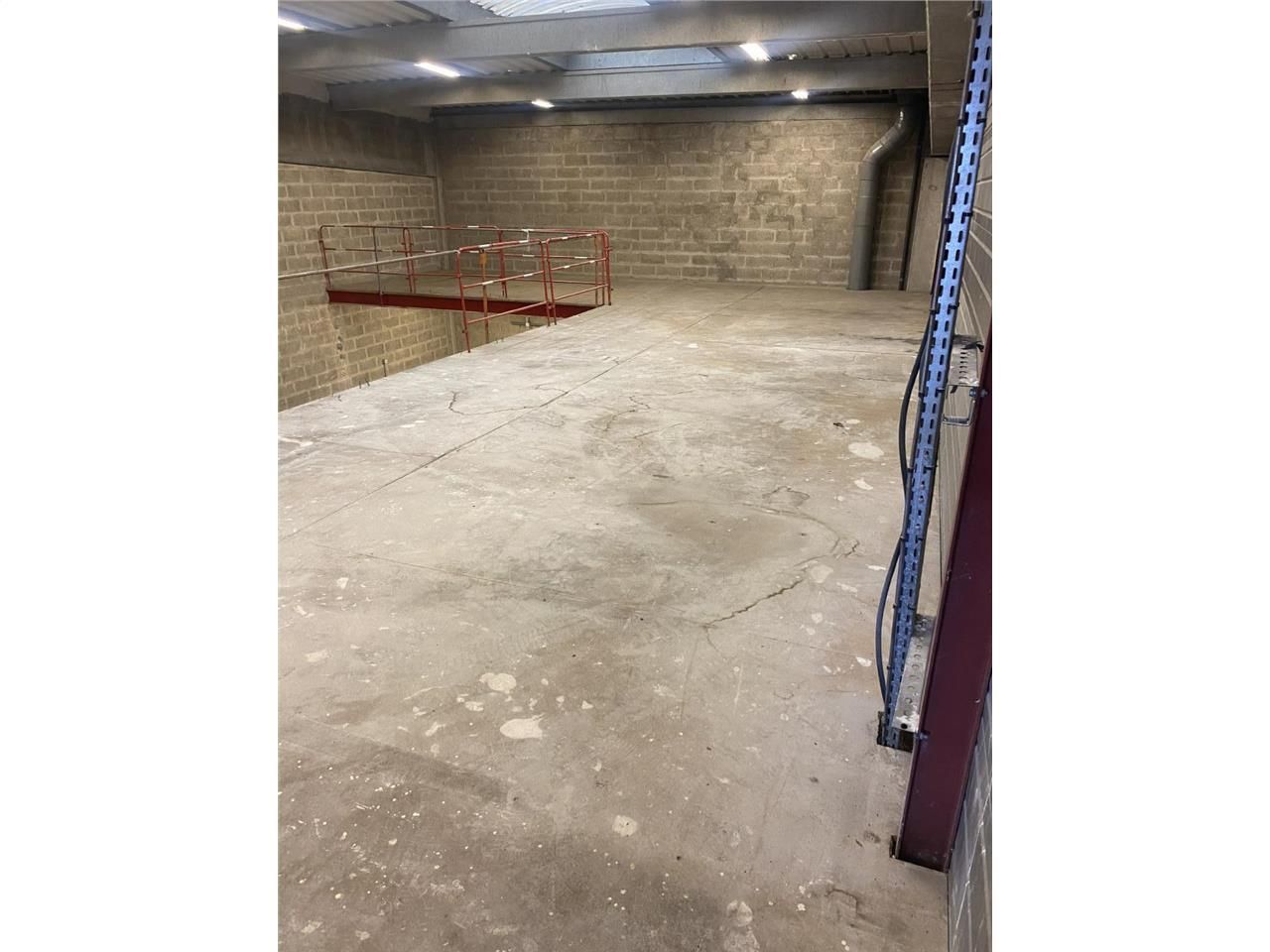 300 m² pour ce pme-pmi en location à Le bourget