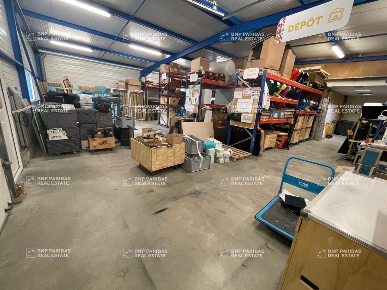 Location Activité 392 m² non divisibles 35132 Vezin-le-coquet