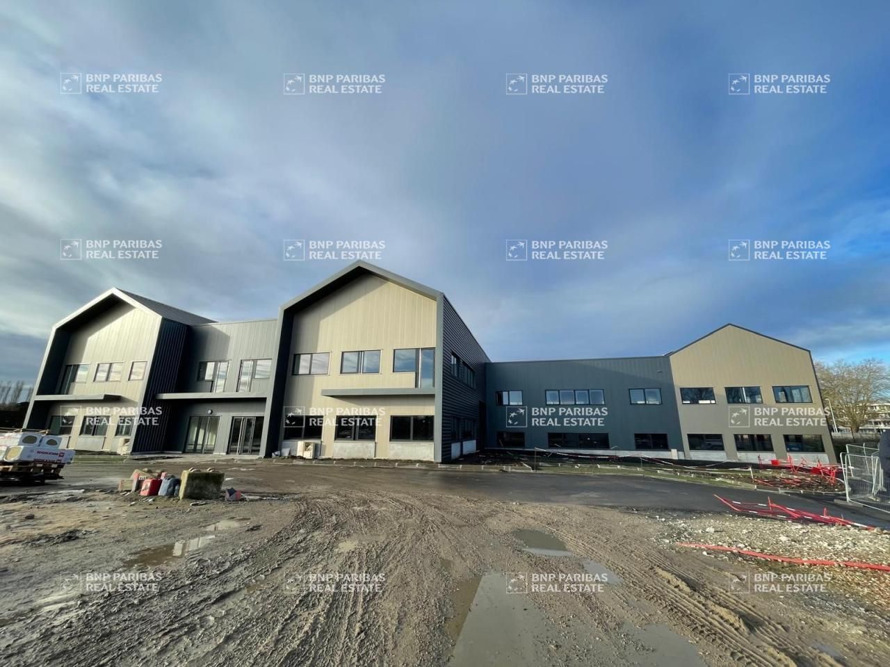 3143 m² pour ce activité en location à Tourcoing