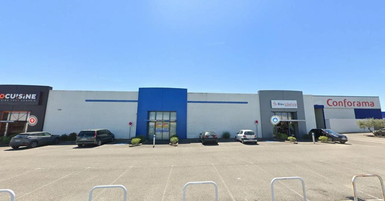 1755 m² pour ce local commercial en location à Carcassonne