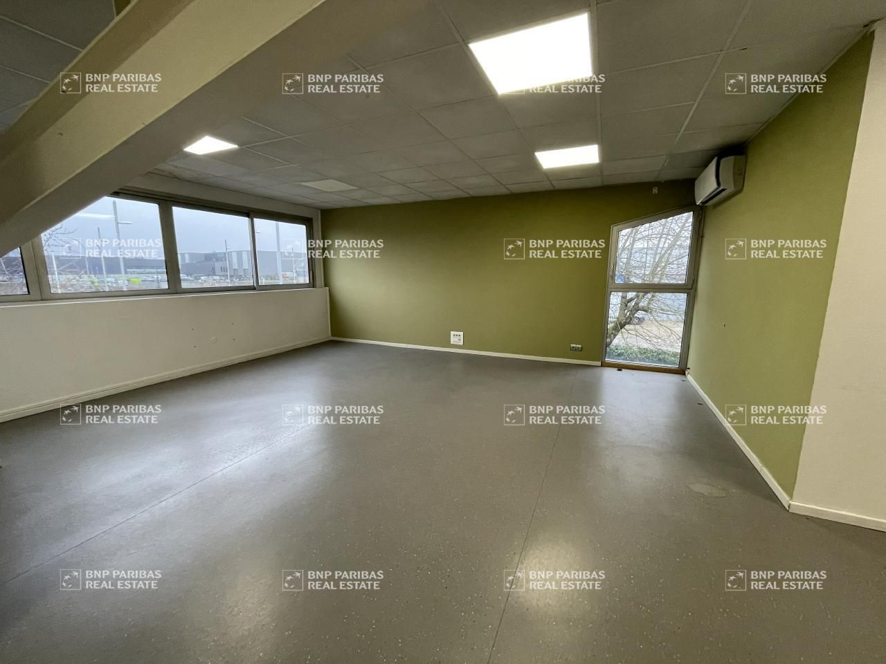 Location Bureaux 340 m² non divisibles 37700 Saint-pierre-des-corps