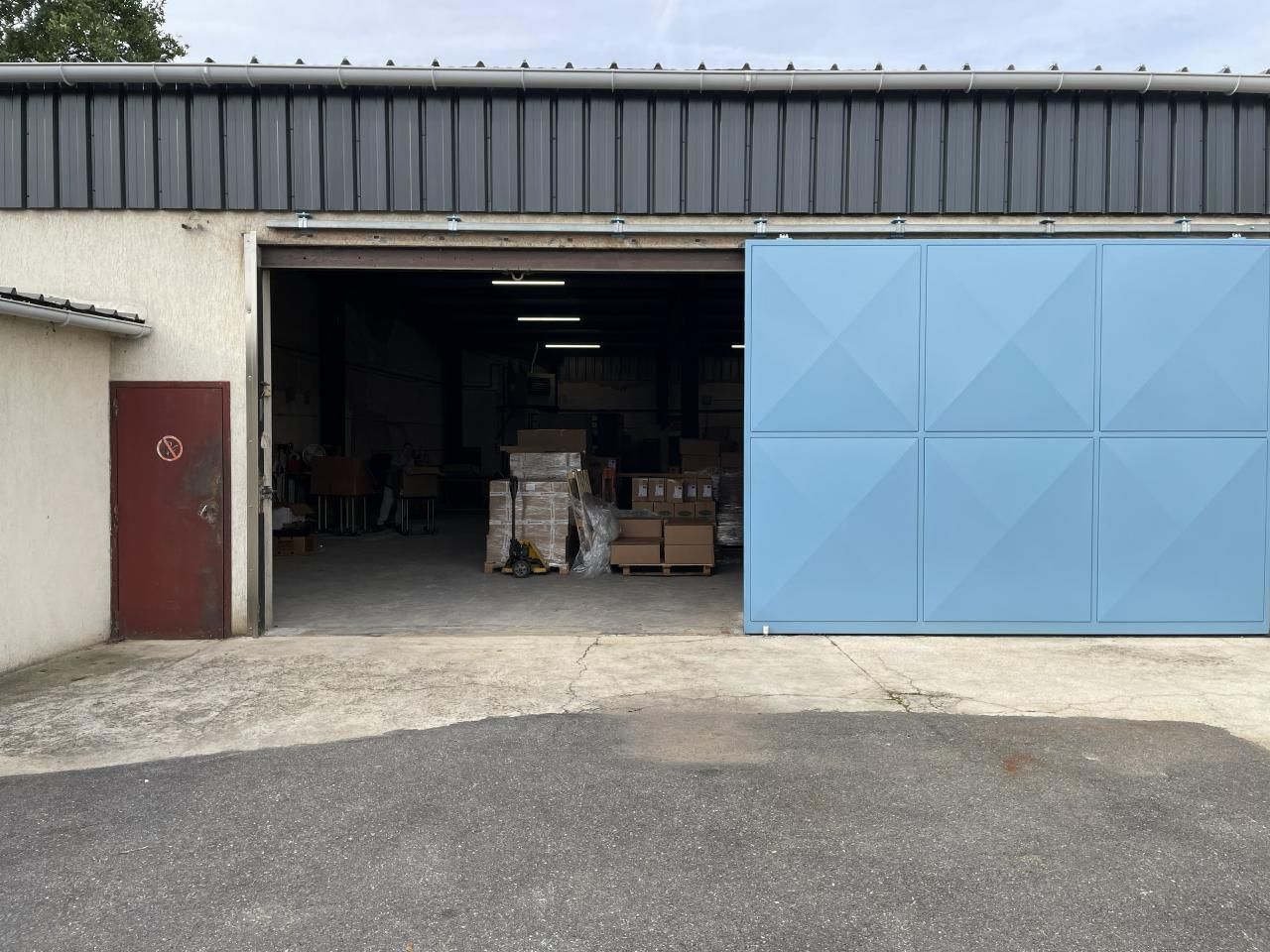 Location PME-PMI 325 m² non divisibles 93360 Neuilly-plaisance