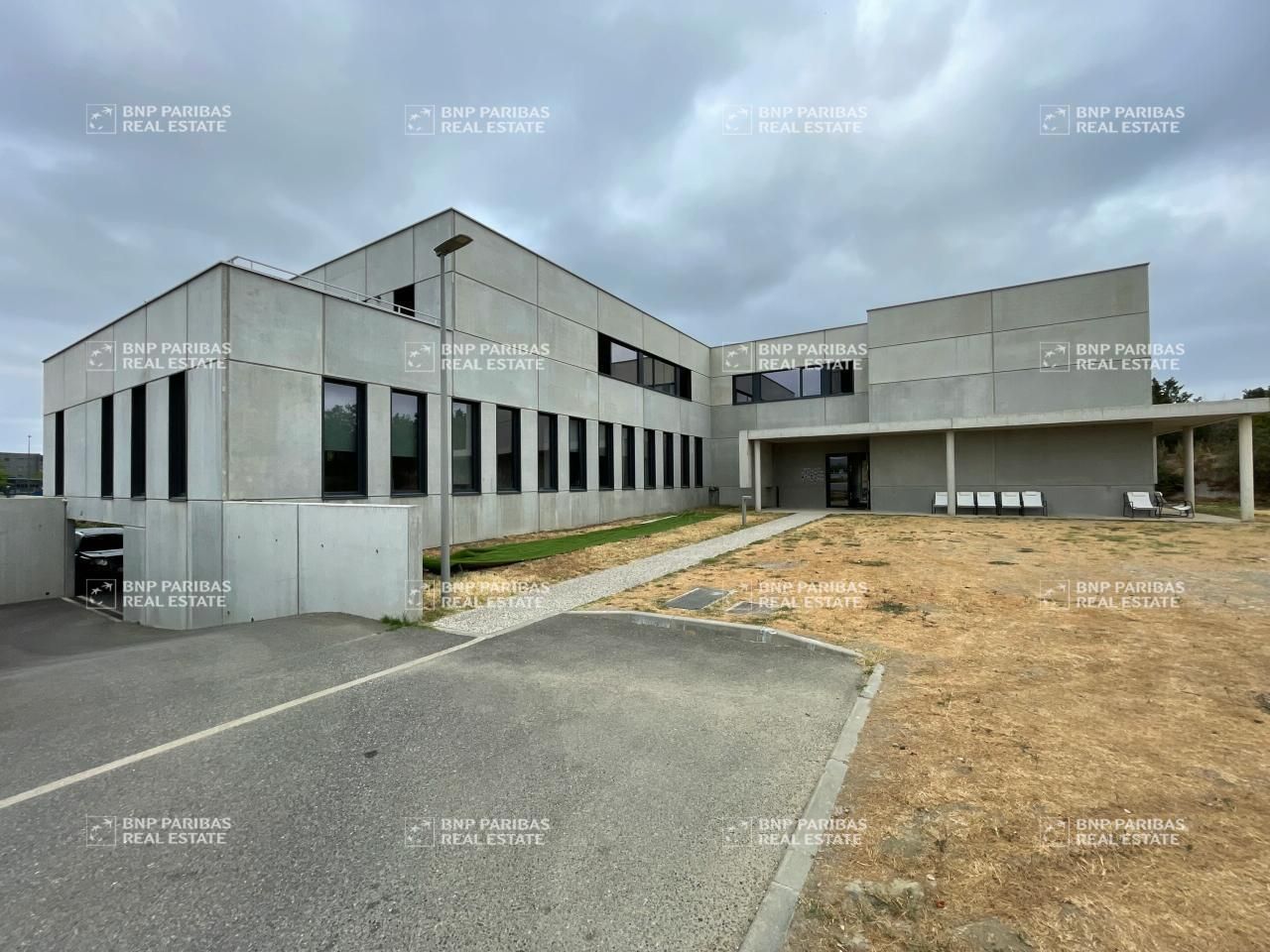 Location Bureaux 138 m² divisibles 31770 Colomiers