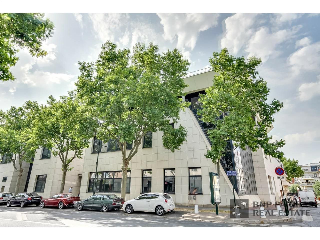 Vente Bureaux 1628 m² divisibles 92250 La garenne colombes