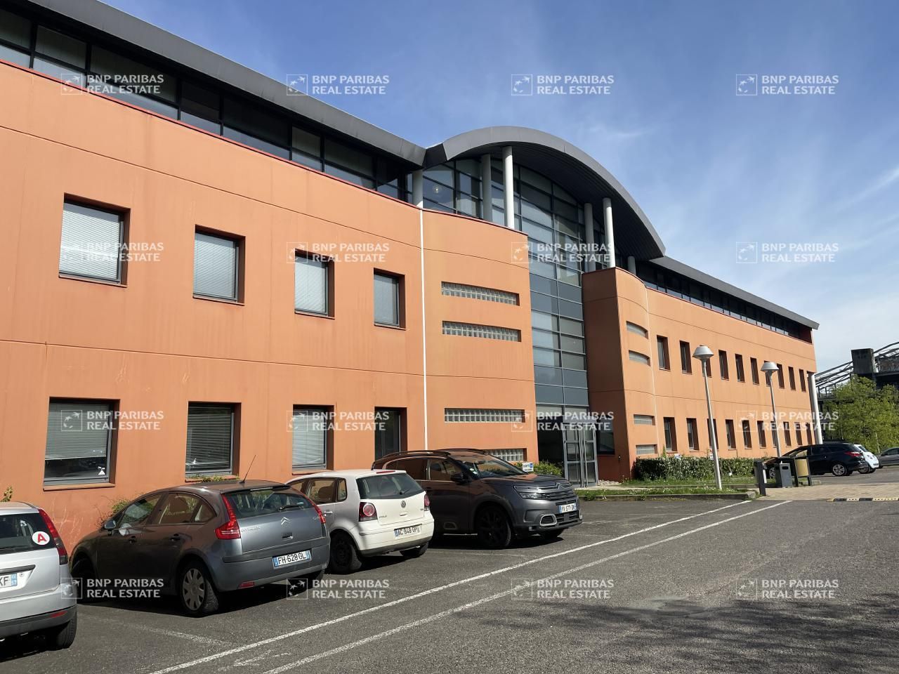 Location Bureaux 1550 m² divisibles 57070 Saint-julien-lès-metz