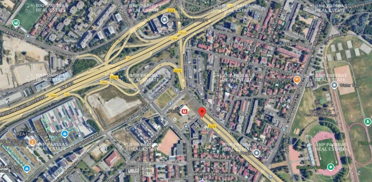 1160 m² pour ce activité en location à Vénissieux