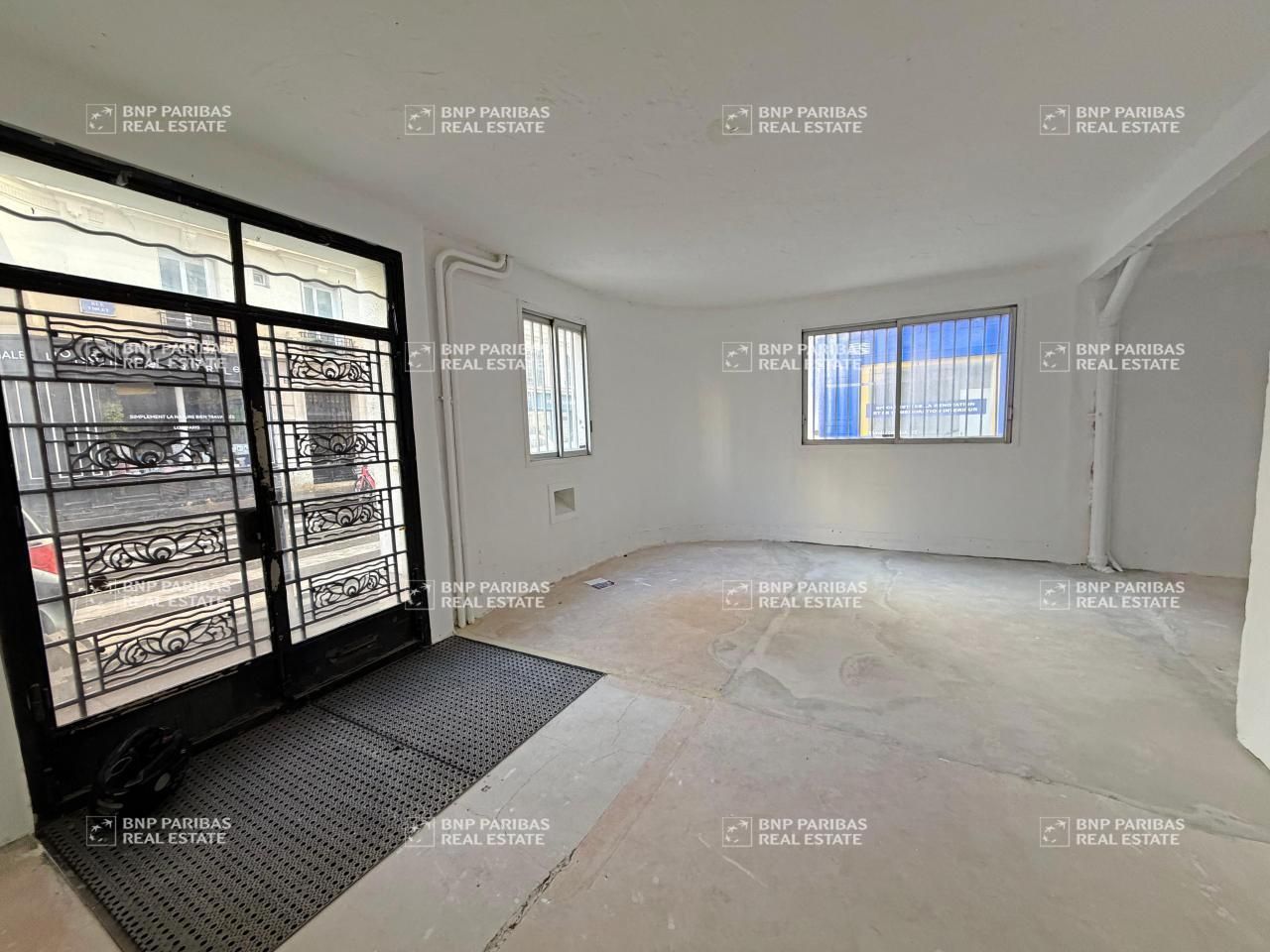 380 m² pour ce bureaux en vente à Paris