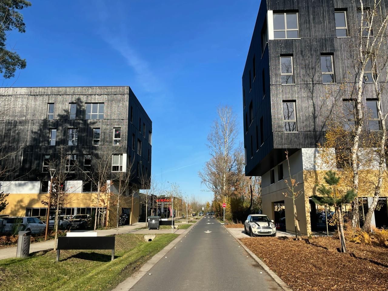 Location Bureaux 739.54 m² non divisibles 76650 Petit-couronne