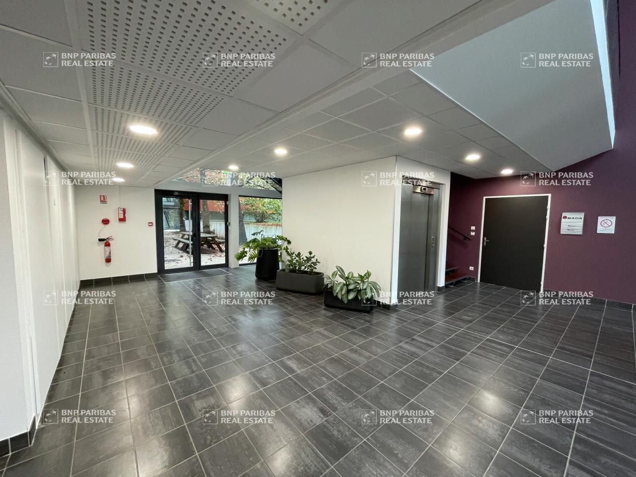 736 m² pour ce bureaux en location à Saint-herblain