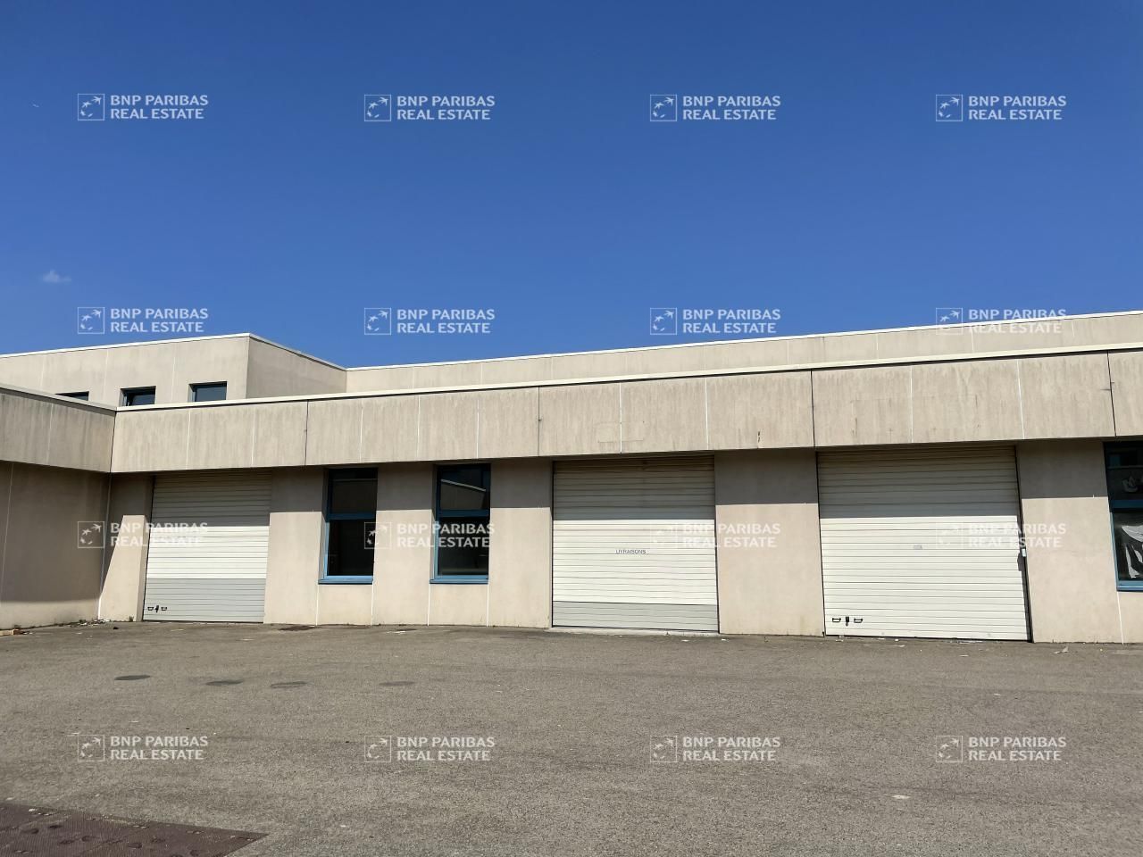 Location pme-pmi à La verrière 78320