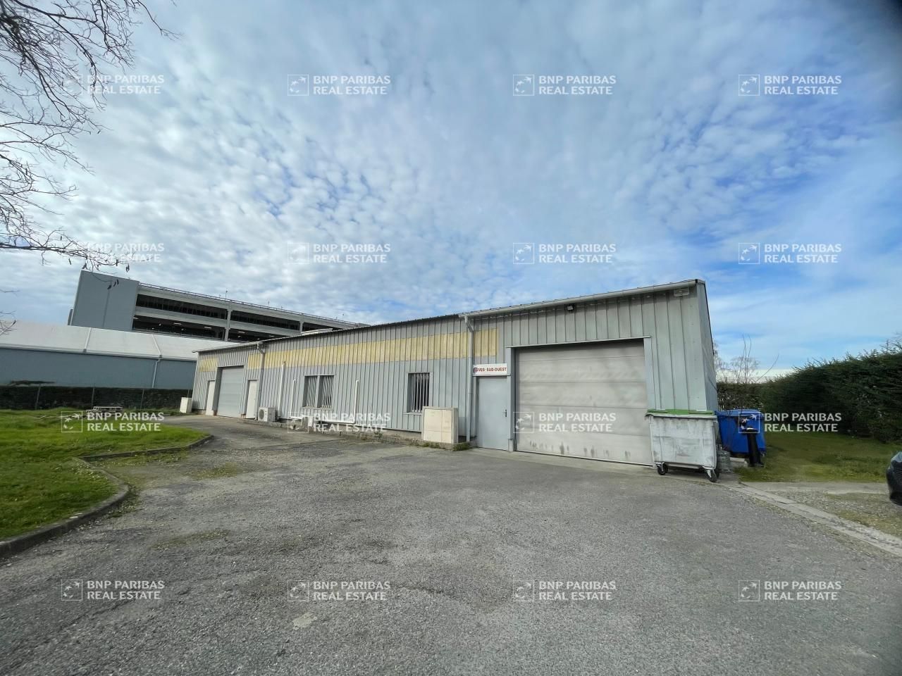 Location Activité 340 m² non divisibles 31100 Toulouse
