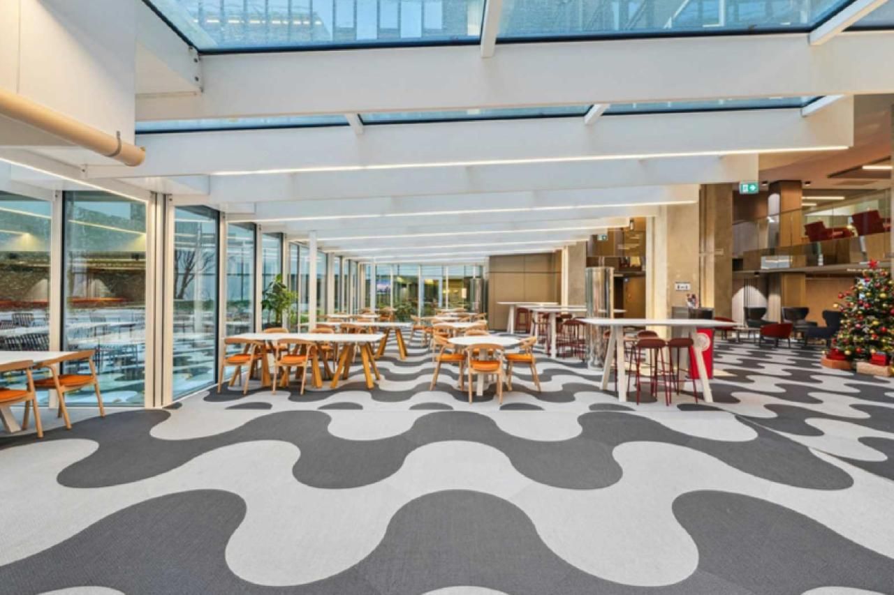 546.2 m² pour ce bureaux en location à Paris