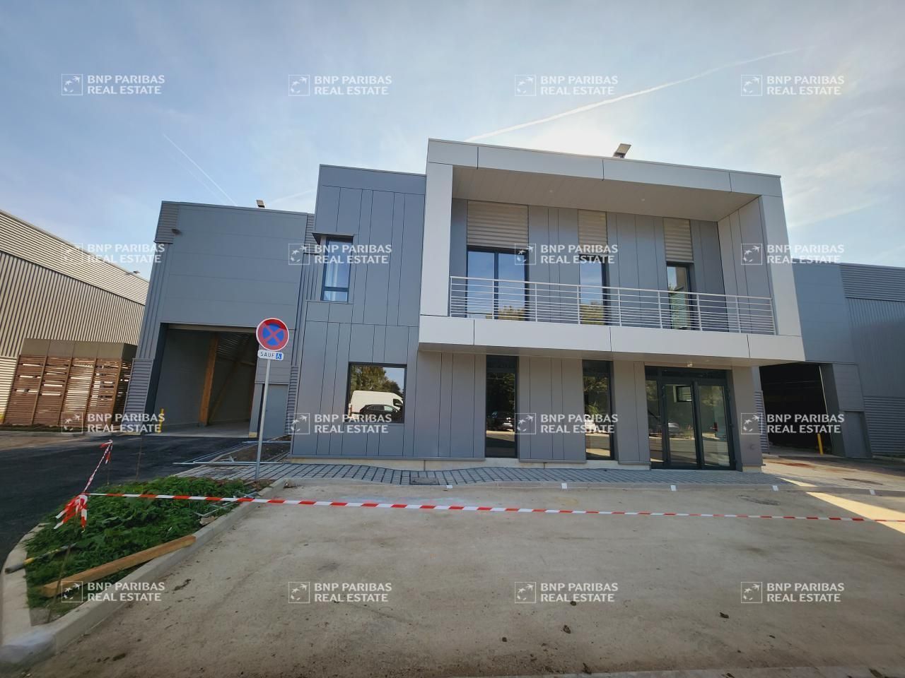 1418 m² pour ce pme-pmi en location à Chanteloup-en-brie