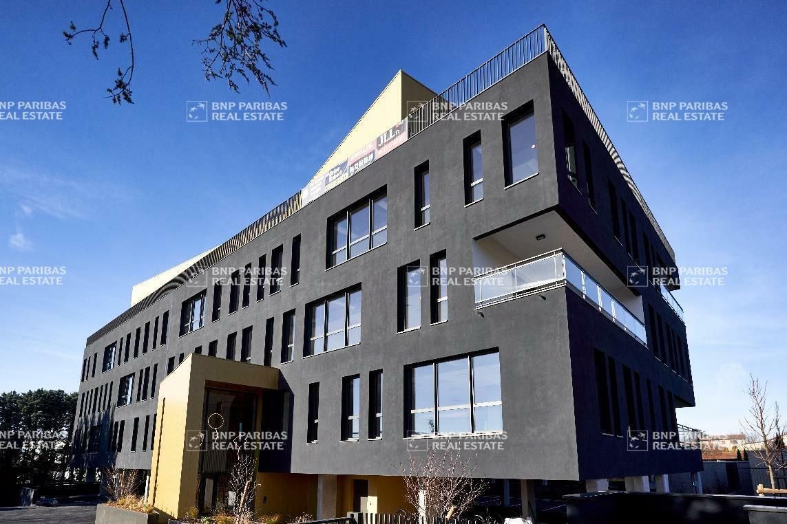 1749 m² pour ce bureaux en location à Dardilly