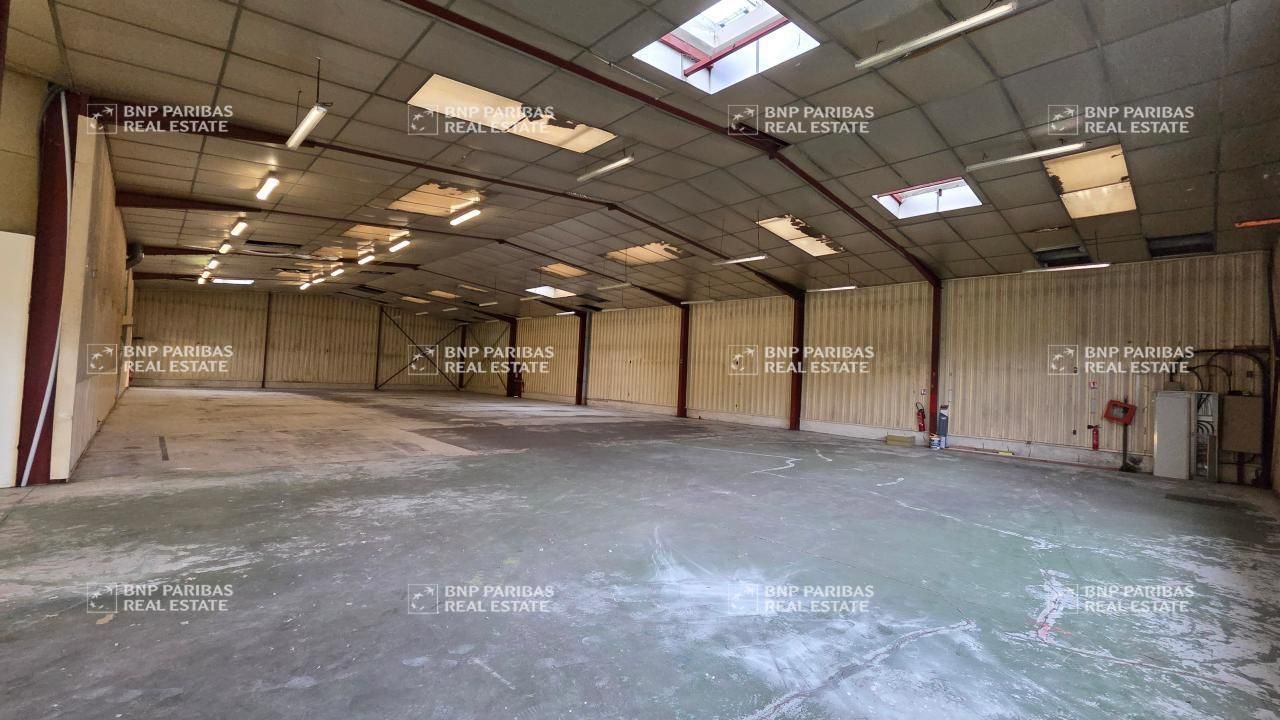 Location Activité 1680 m² non divisibles 94460 Valenton