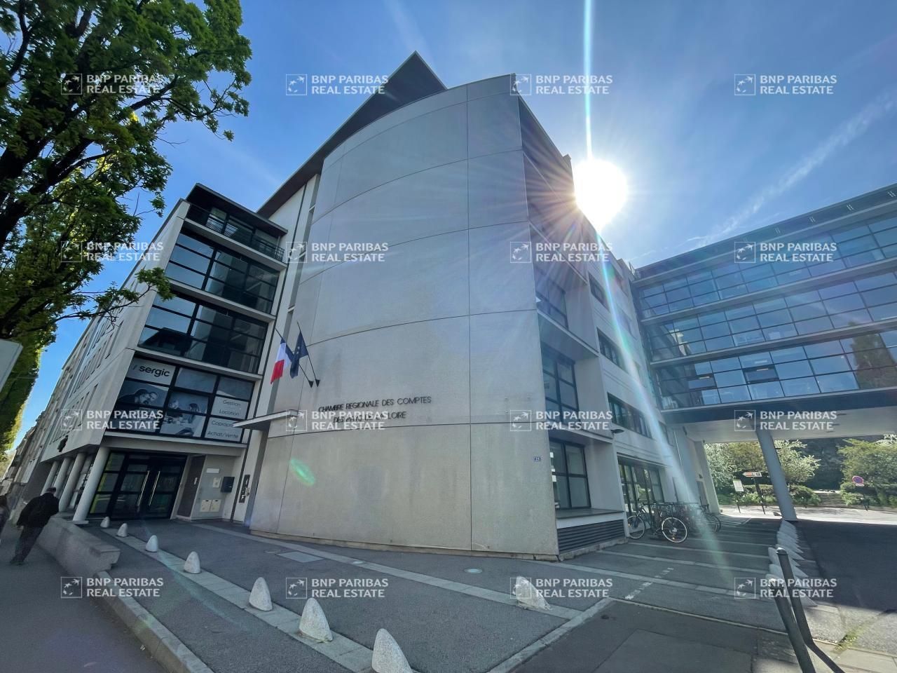 Location Bureaux 684 m² divisibles 44000 Nantes