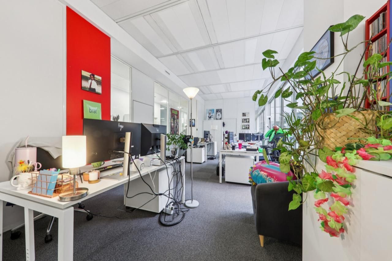 665 m² pour ce bureaux en location à Paris