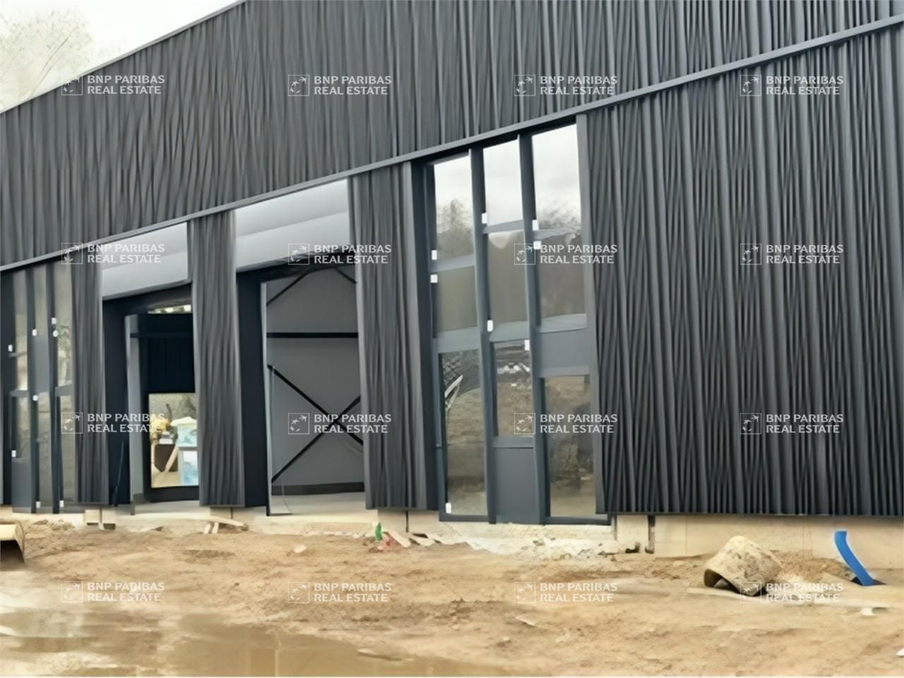 139 m² pour ce activité en location à Trévoux