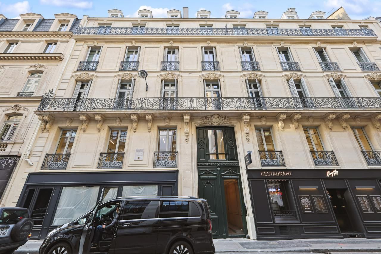 Location Bureaux 375 m² non divisibles 75008 Paris