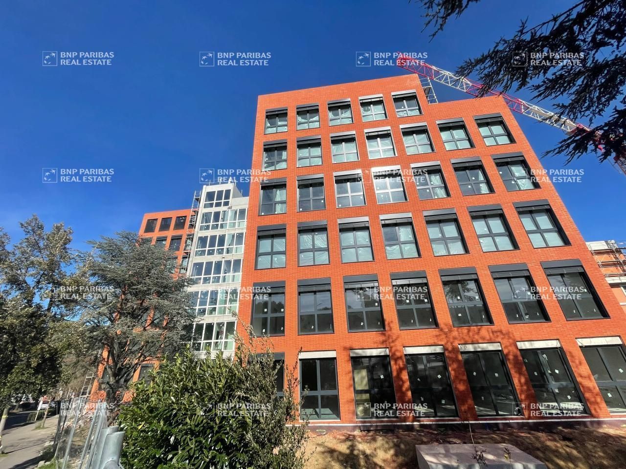 902 m² pour ce bureaux en location à Toulouse